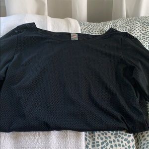 Workout Shirt with side cuts